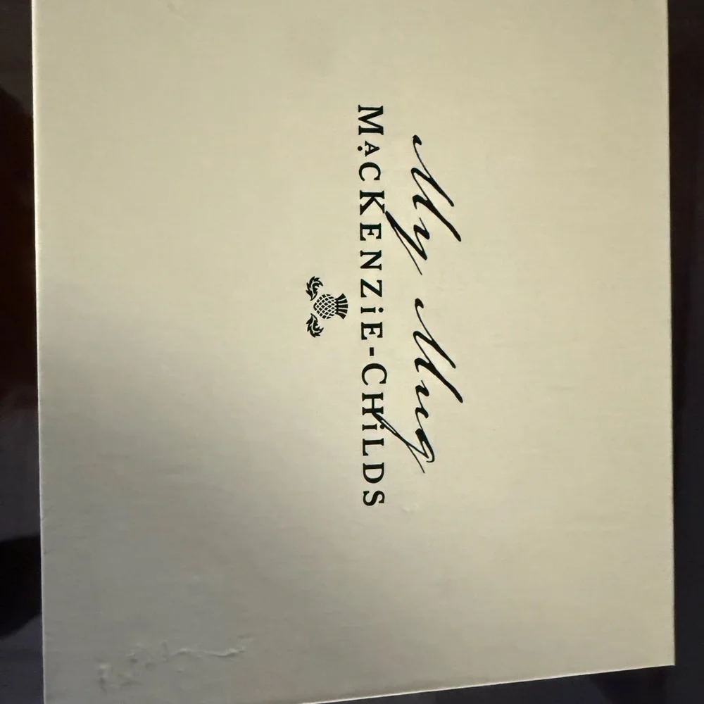 Elegant Black and Gold Polka Dot Mug - Picture 5 of 5